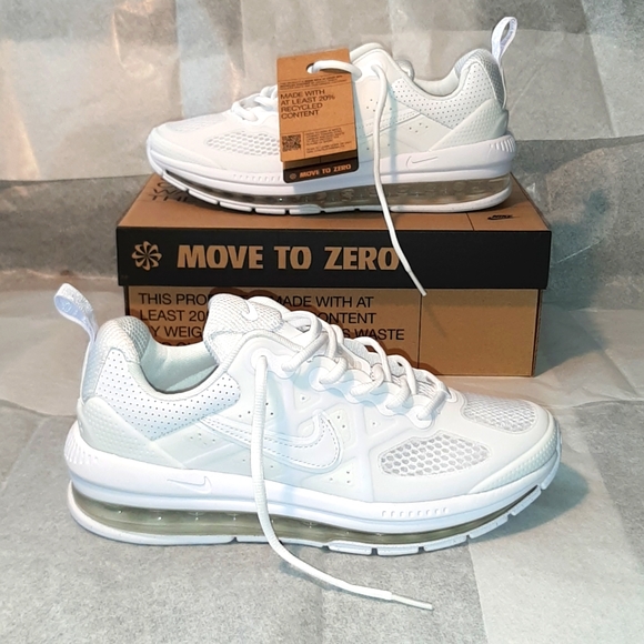 Nike Shoes - Nike Air Max Sneakers Women size 8